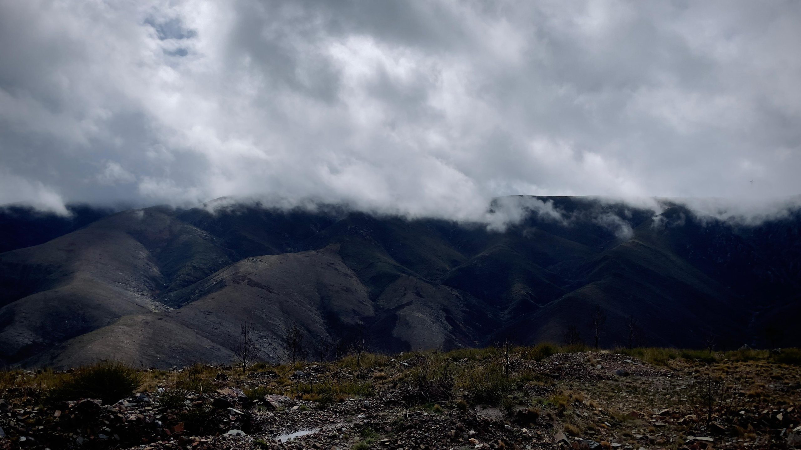 Paisagem montanhosa do maciço da Gralheira, entre Castro Daire, São Pedro do Sul e Arouca, usada na secção Presença viva, território real do projeto SÉP7IMO
